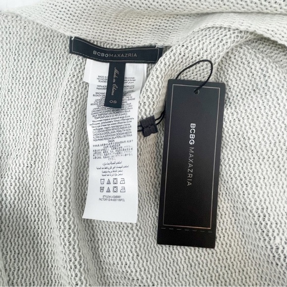 BCBG Women’s Green Ivory Stripe Shawl Wrap Fringed Open Front Gardenia OS - Picture 7 of 8